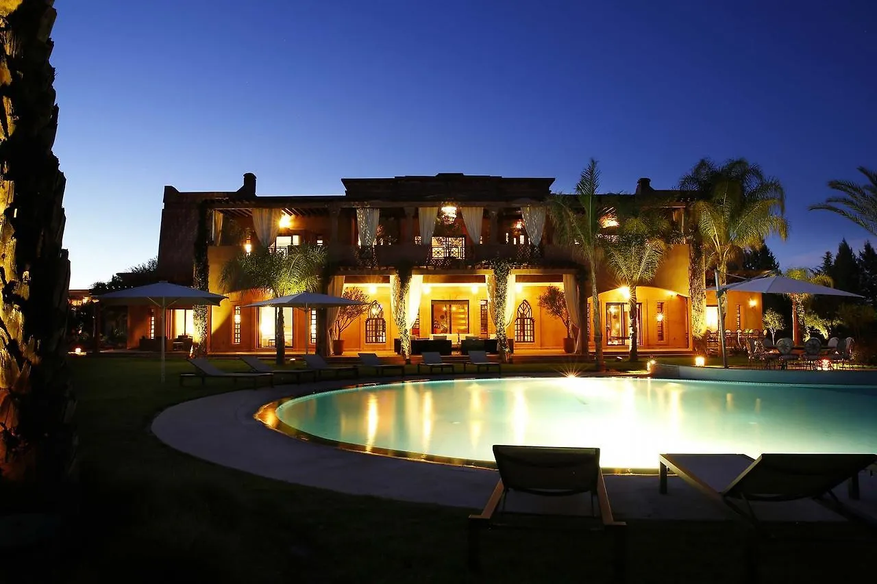Villa Grace Close To Golfs With Two Private Pools, Spa And Jacuzzi Marakeş 0*,  Fas