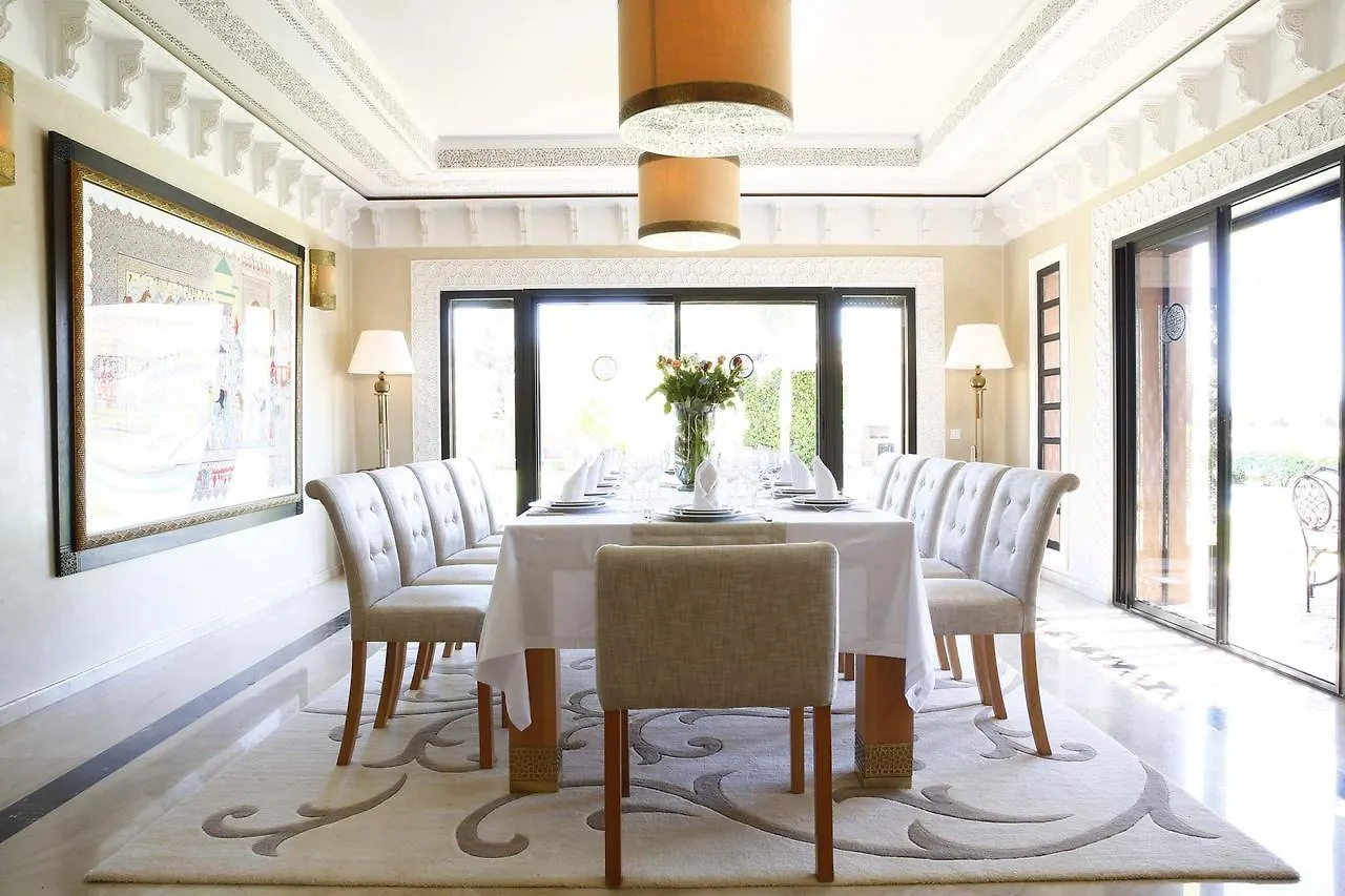 Villa Grace Close To Golfs With Two Private Pools, Spa And Jacuzzi Marakeş