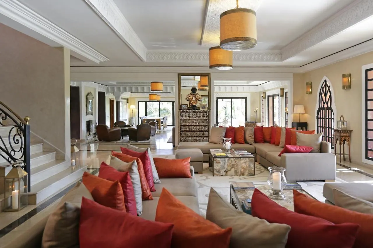 Villa Grace Close To Golfs With Two Private Pools, Spa And Jacuzzi Marakeş