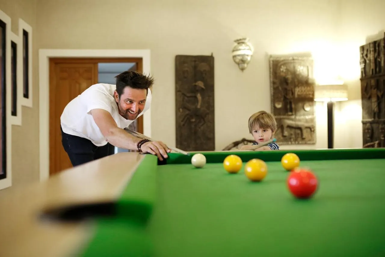Villa Grace Close To Golfs With Two Private Pools, Spa And Jacuzzi Marakeş